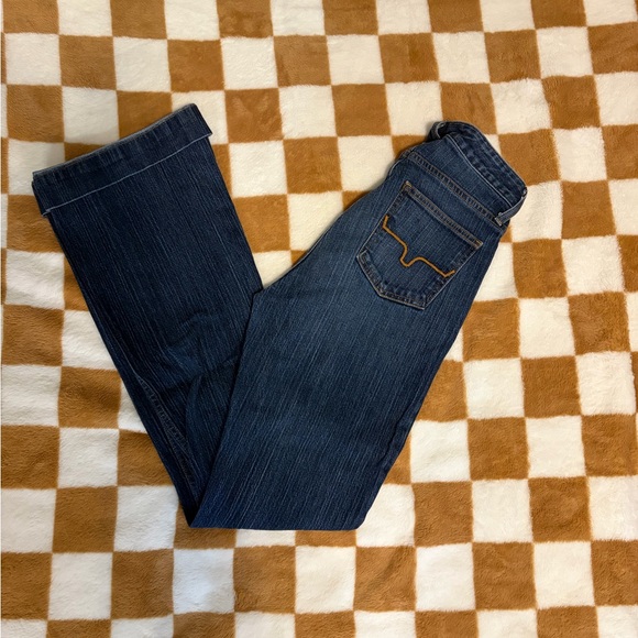 Kimes Ranch Jennifer’s - Picture 1 of 3